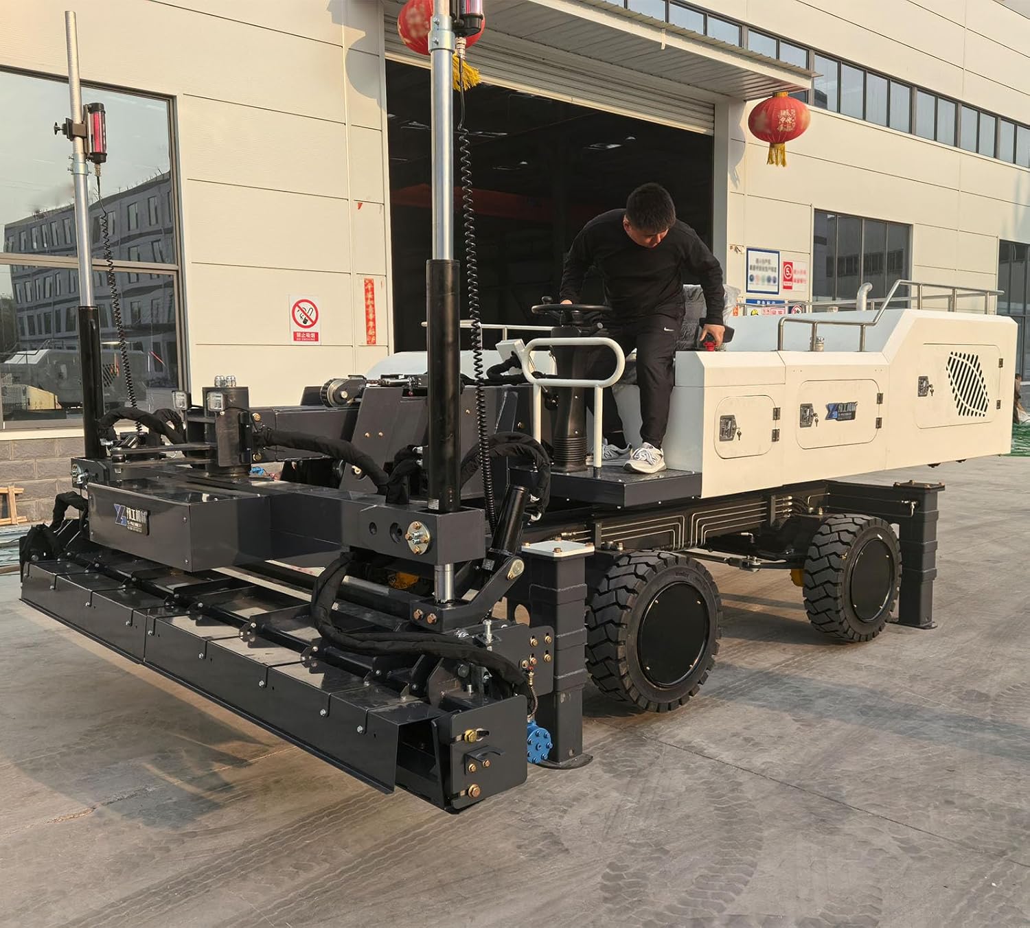 buy concrete screed machine,best concrete leveling machine,concrete paver machine pros cons,should I buy a concrete screed machine,concrete screed machine vs manual leveling,self-propelled concrete screed worth buying - detailed features and technical specifications