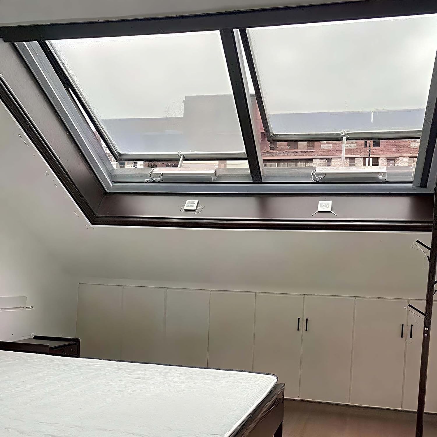 Step-by-step guide for buy skylight window,skylight window pros cons,roof window vs skylight,should I buy a skylight,skylight window worth buying,best roof skylight for attic - complete tutorial