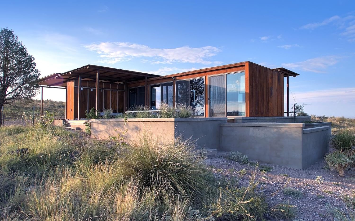 prefabricated modular container shop,best modular container shop for sale,prefabricated modular container shop pros cons,shipping container cafe kiosk worth buying,modular steel building vs traditional construction,should I buy a prefabricated container shop performance testing and real-world results